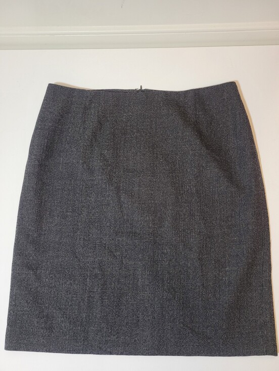 Pendleton Dresses & Skirts - Vintage Pendleton 100% Virgin Wool Pencil Skirt 14 Petite Made USA